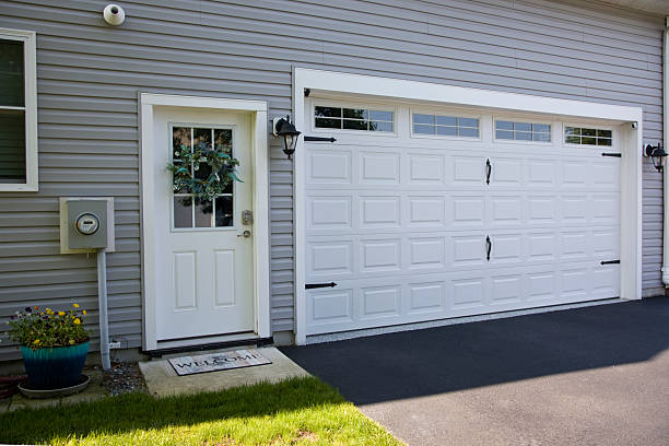 24/7 Emergency Garage Door Panel Replacement experts in Power County County, ID